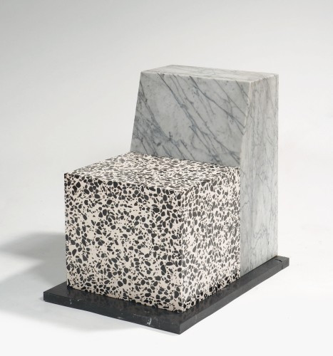 Siège Sitting Near Enigma, 1987